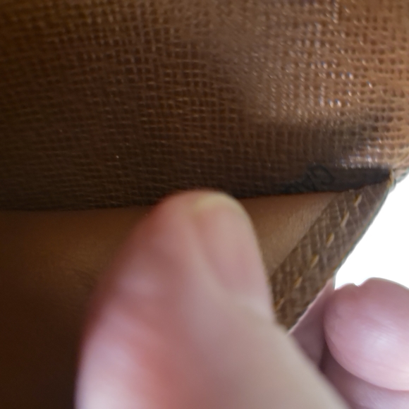 Louis Vuitton Monogram PM Agenda 6 Ring Notebook 5 1/2" - Picture 9 of 12